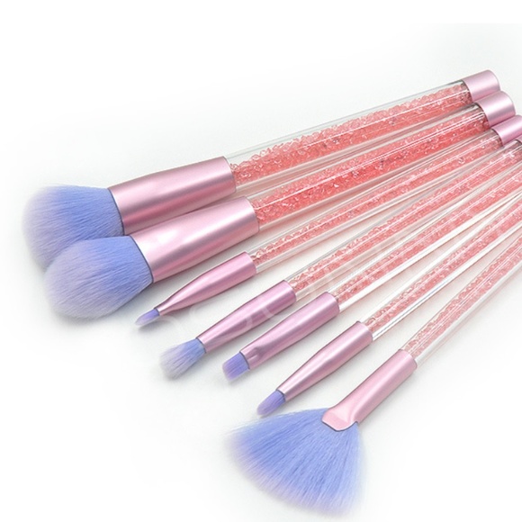 Trendy Jewels Other - Blue Tip Pink Glitter Tubes Makeup Brush Set